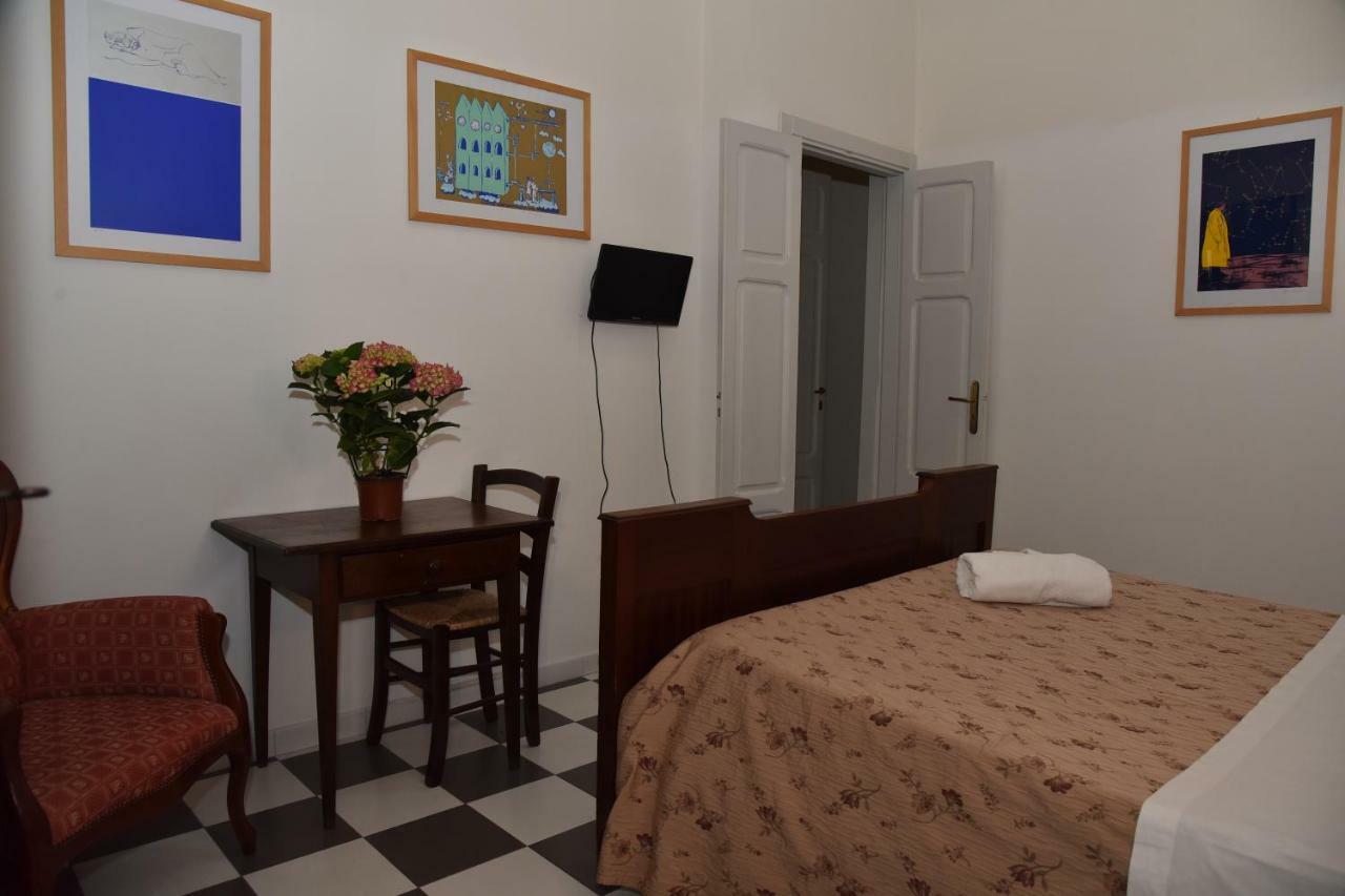 Sogni D'Oro Lecce Acomodação com café da manhã Exterior foto