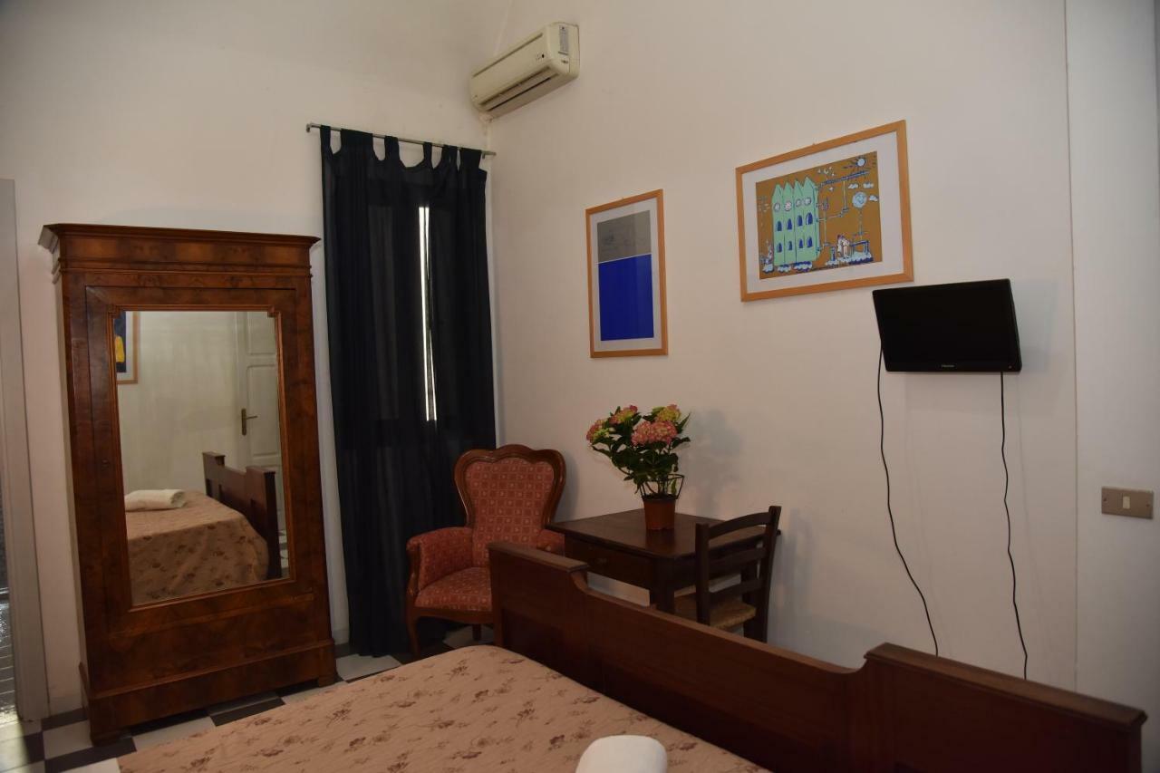Sogni D'Oro Lecce Acomodação com café da manhã Exterior foto